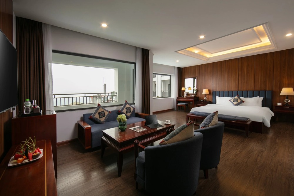 Superior Balcony